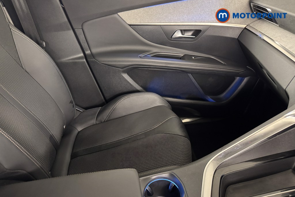 Peugeot 3008 GT Automatic Petrol-Electric Hybrid SUV - Stock Number (1556490) - 11th supplementary image