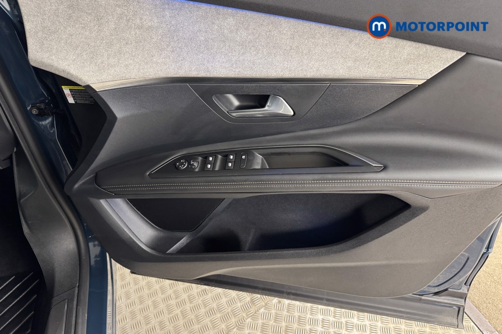 Peugeot 3008 GT Automatic Petrol-Electric Hybrid SUV - Stock Number (1556490) - 14th supplementary image
