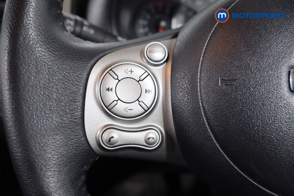 Nissan Micra Tekna Automatic Petrol Hatchback - Stock Number (1556580) - 7th supplementary image