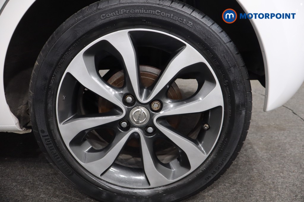 Nissan Micra Tekna Automatic Petrol Hatchback - Stock Number (1556580) - 12th supplementary image