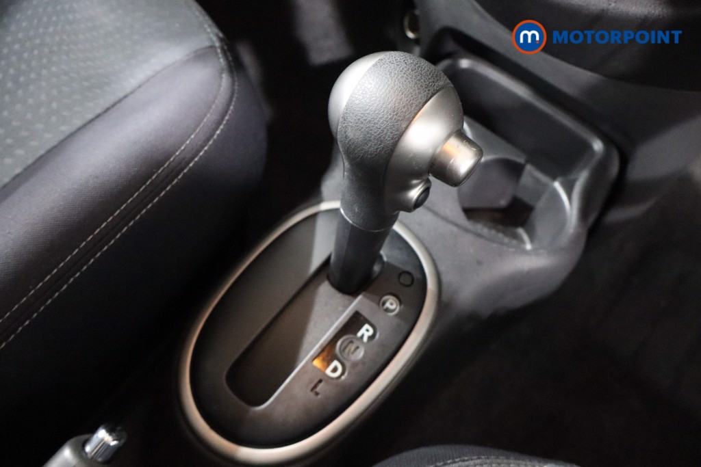 Nissan Micra Tekna Automatic Petrol Hatchback - Stock Number (1556580) - 14th supplementary image