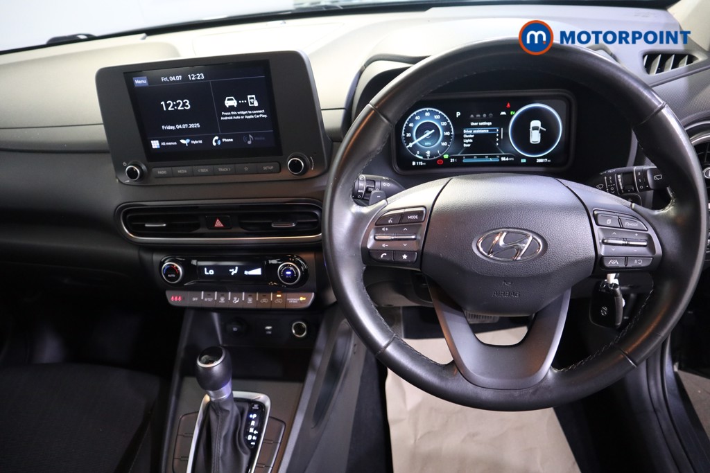 Hyundai Kona Se Connect Automatic Petrol-Electric Hybrid SUV - Stock Number (1556705) - 1st supplementary image