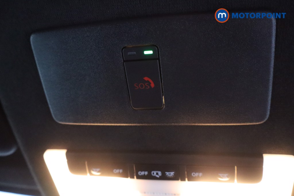 Nissan Juke N-Connecta Manual Petrol SUV - Stock Number (1556744) - 17th supplementary image