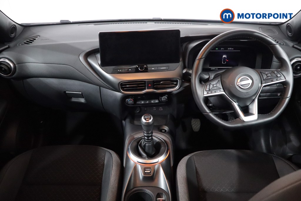 Nissan Juke N-Connecta Manual Petrol SUV - Stock Number (1556744) - 1st supplementary image