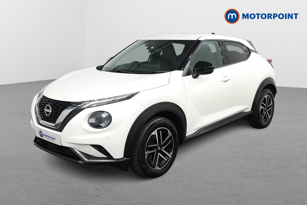 Nissan Juke N-Connecta Manual Petrol SUV - Stock Number (1556744) - Passenger side front corner
