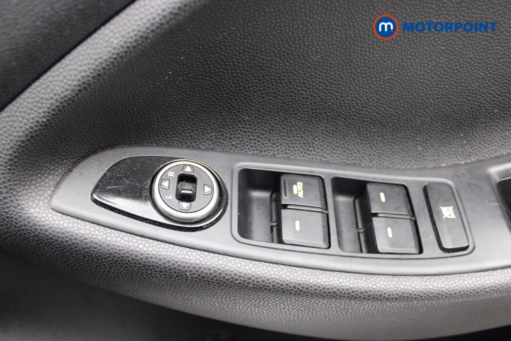Hyundai I20 SE Manual Petrol Hatchback - Stock Number (1556980) - 14th supplementary image