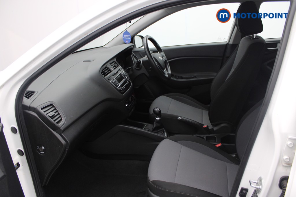 Hyundai I20 SE Manual Petrol Hatchback - Stock Number (1556980) - 1st supplementary image