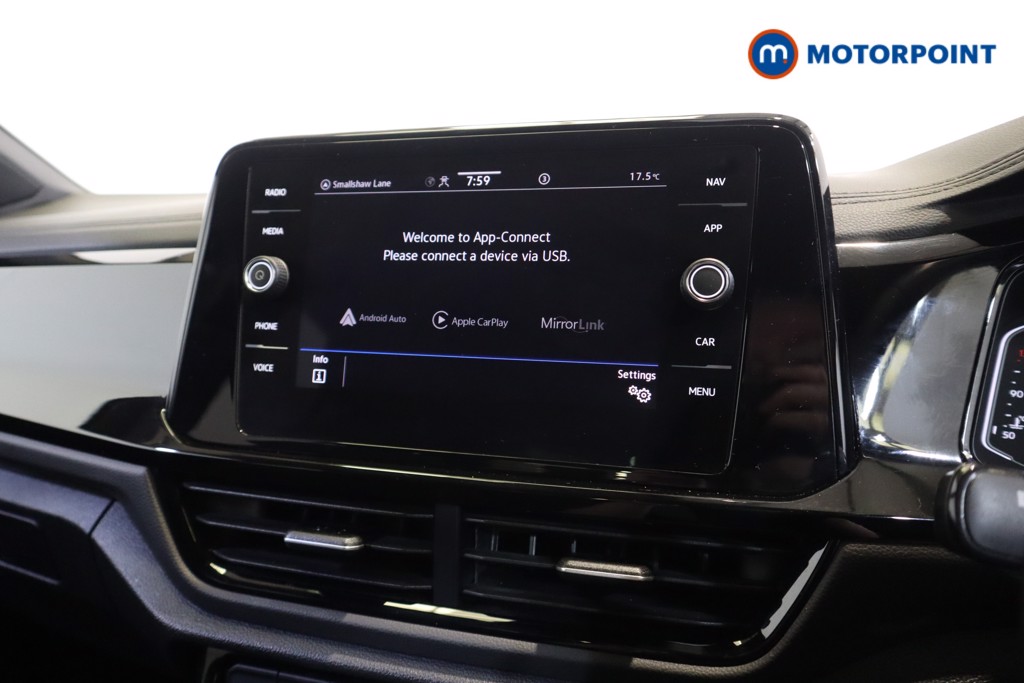 Volkswagen T-Roc Style Automatic Petrol SUV - Stock Number (1557013) - 16th supplementary image