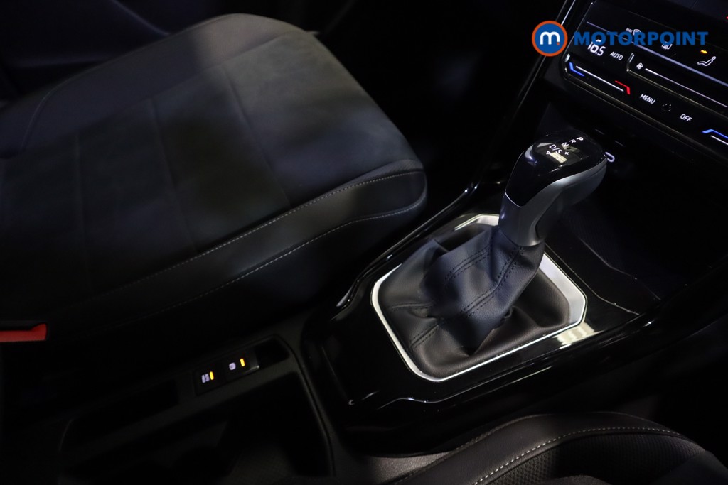 Volkswagen T-Roc Style Automatic Petrol SUV - Stock Number (1557013) - 19th supplementary image