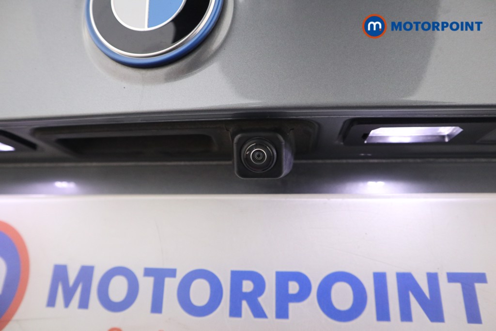 BMW 5 Series M Sport Automatic Petrol Plug-In Hybrid Estate - Stock Number (1557479) - 17th supplementary image