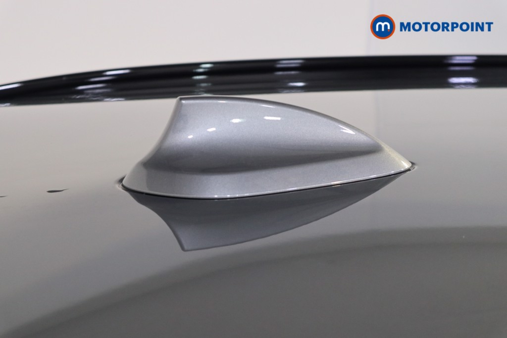 BMW 5 Series M Sport Automatic Petrol Plug-In Hybrid Estate - Stock Number (1557479) - 26th supplementary image