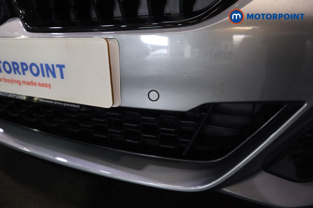 BMW 5 Series M Sport Automatic Petrol Plug-In Hybrid Estate - Stock Number (1557479) - 31st supplementary image