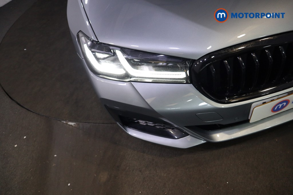 BMW 5 Series M Sport Automatic Petrol Plug-In Hybrid Estate - Stock Number (1557479) - 33rd supplementary image