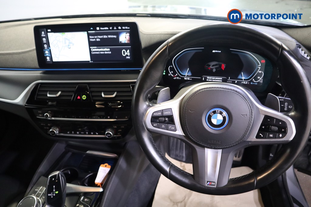 BMW 5 Series M Sport Automatic Petrol Plug-In Hybrid Estate - Stock Number (1557479) - 1st supplementary image