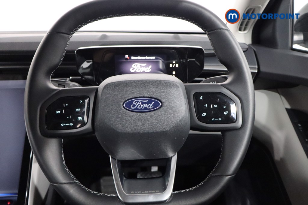 Ford Explorer Select Automatic Electric SUV - Stock Number (1557502) - 6th supplementary image