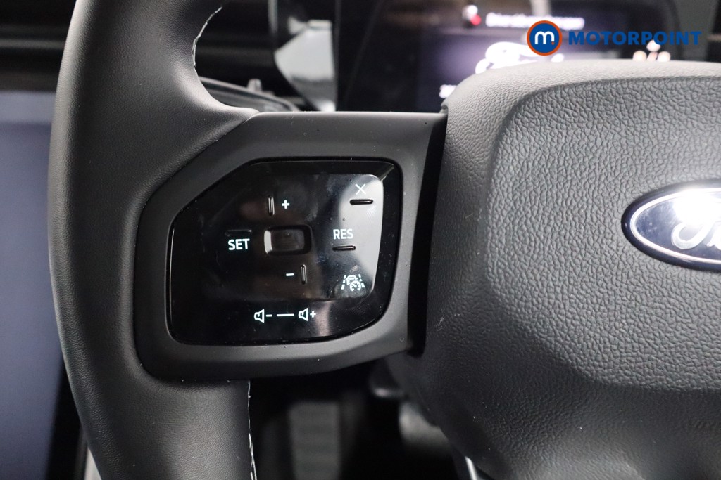 Ford Explorer Select Automatic Electric SUV - Stock Number (1557502) - 7th supplementary image