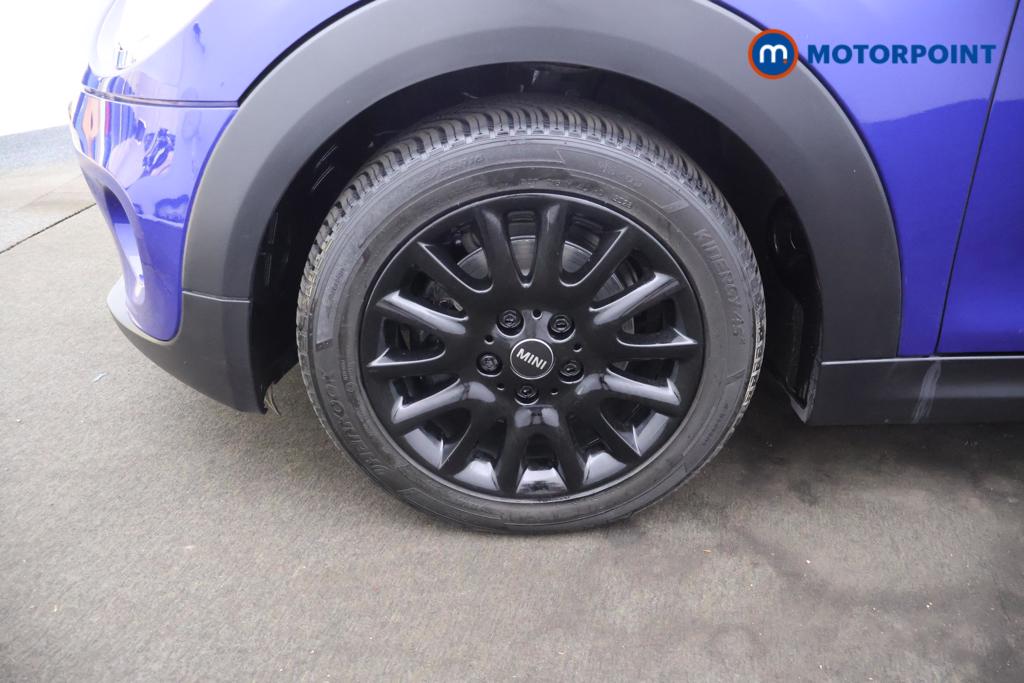 Mini Convertible Cooper Classic Manual Petrol Convertible - Stock Number (1557607) - 12th supplementary image