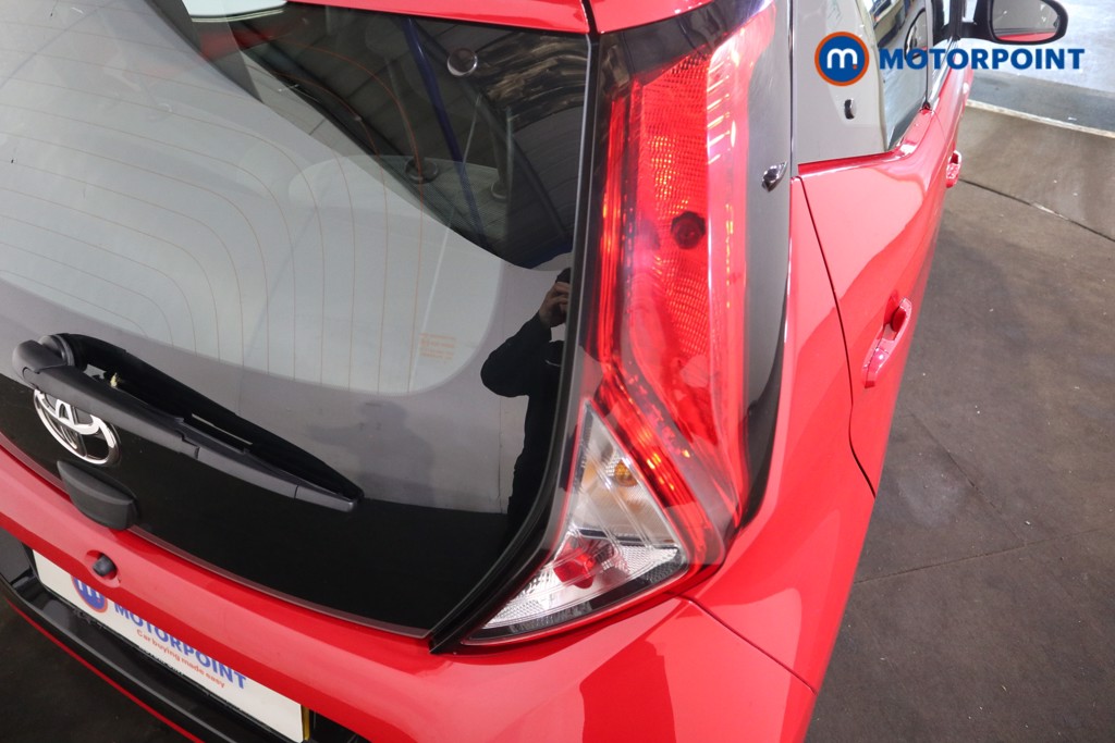 Toyota Aygo X-Play Manual Petrol Hatchback - Stock Number (1557609) - 18th supplementary image