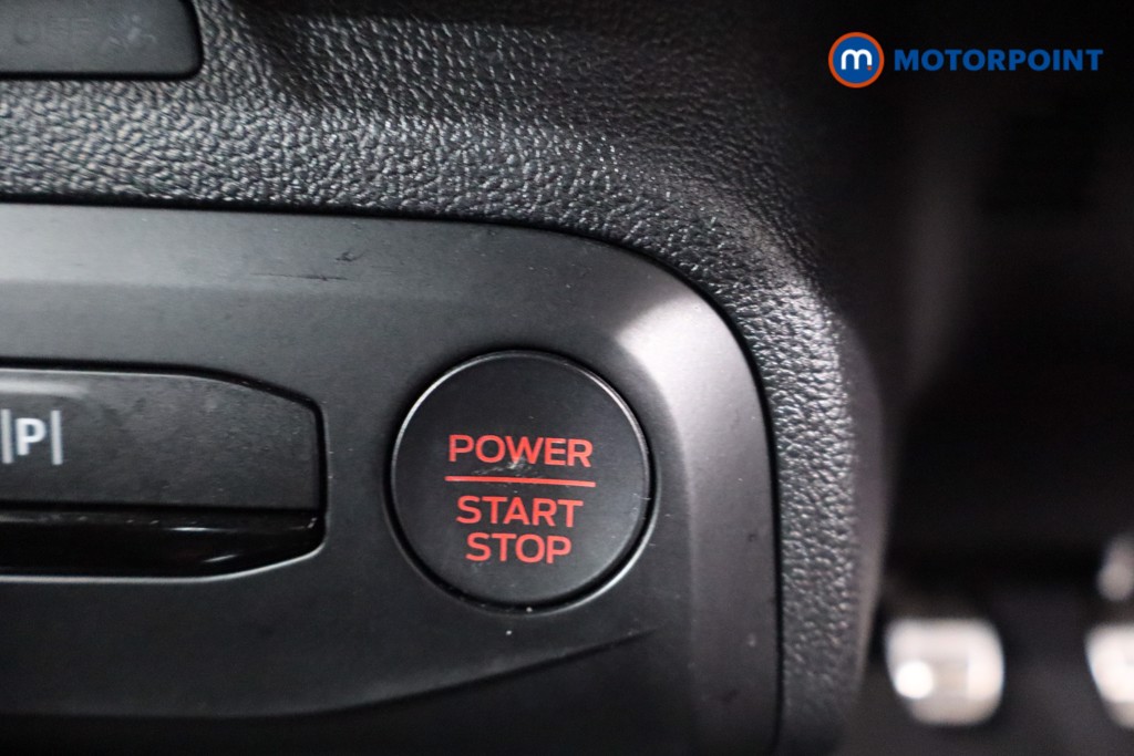 Ford Focus ST Manual Petrol Estate - Stock Number (1557665) - 13th supplementary image