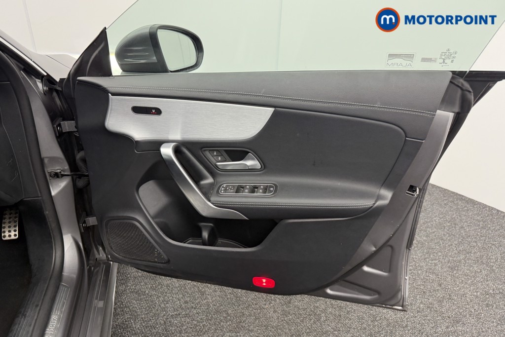 Mercedes-Benz CLA Amg Line Automatic Petrol Estate - Stock Number (1557706) - 17th supplementary image