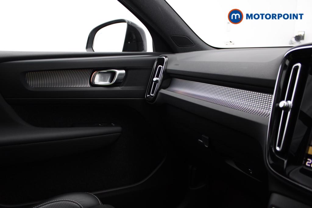 Volvo Xc40 R Design Pro Automatic Petrol SUV - Stock Number (1558109) - 8th supplementary image