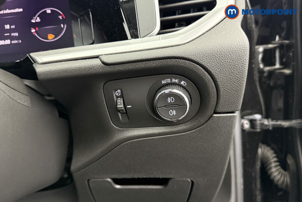 Vauxhall Grandland Ultimate Automatic Petrol SUV - Stock Number (1558344) - 14th supplementary image