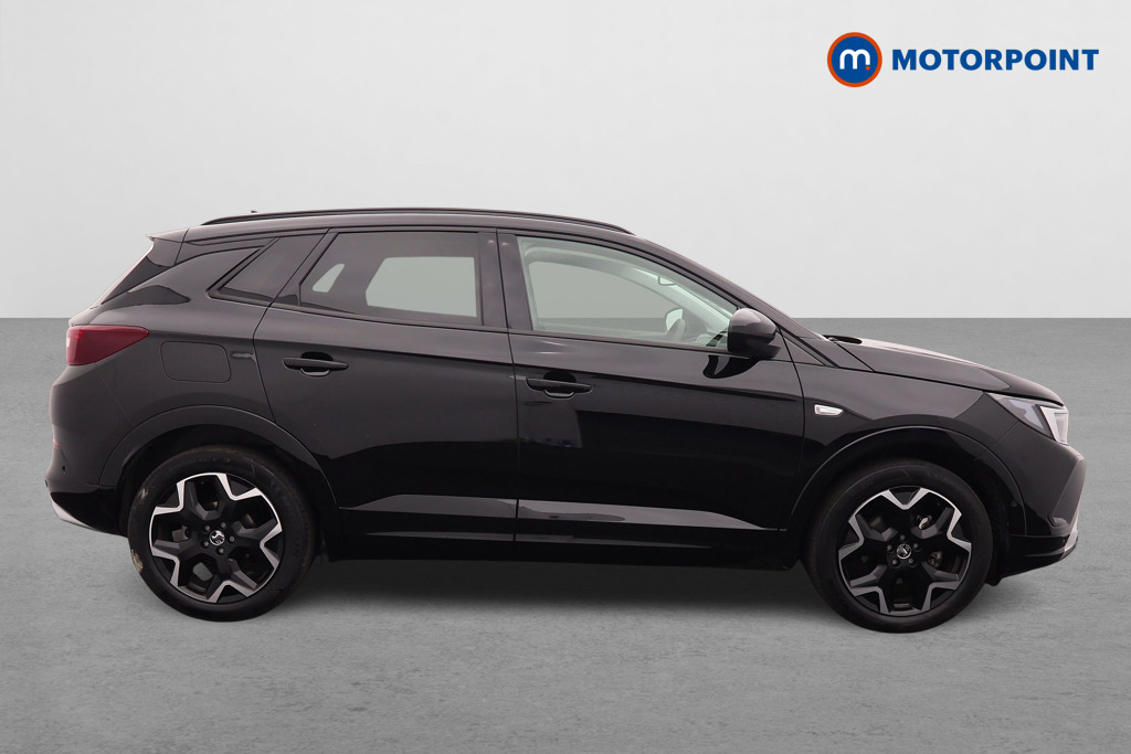 Vauxhall Grandland Ultimate Automatic Petrol SUV - Stock Number (1558344) - Drivers side