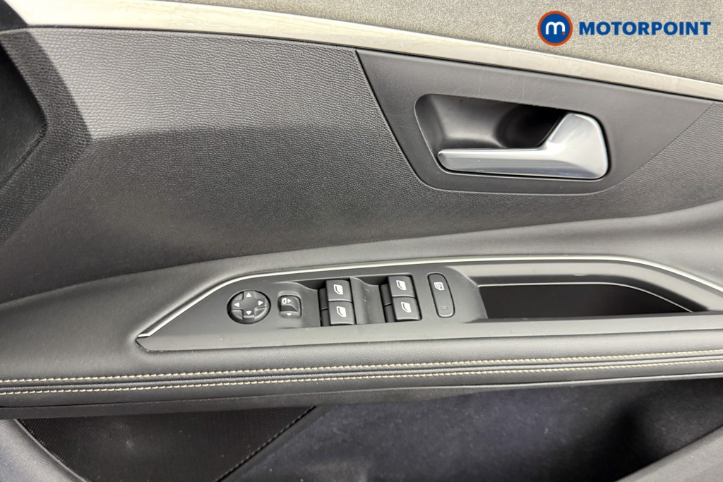 Peugeot 5008 GT Automatic Diesel SUV - Stock Number (1558376) - 16th supplementary image