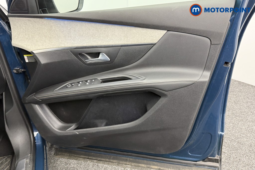 Peugeot 5008 GT Automatic Diesel SUV - Stock Number (1558376) - 17th supplementary image