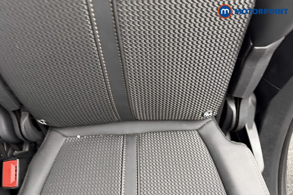 Peugeot 5008 GT Automatic Diesel SUV - Stock Number (1558381) - 23rd supplementary image