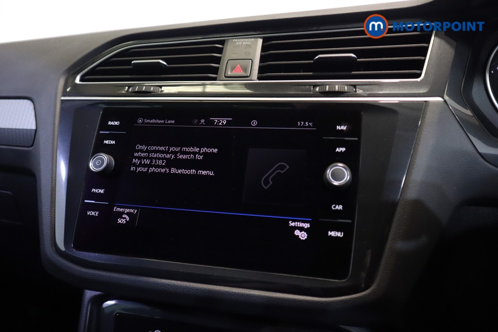 Volkswagen Tiguan Life Automatic Petrol SUV - Stock Number (1558591) - 16th supplementary image