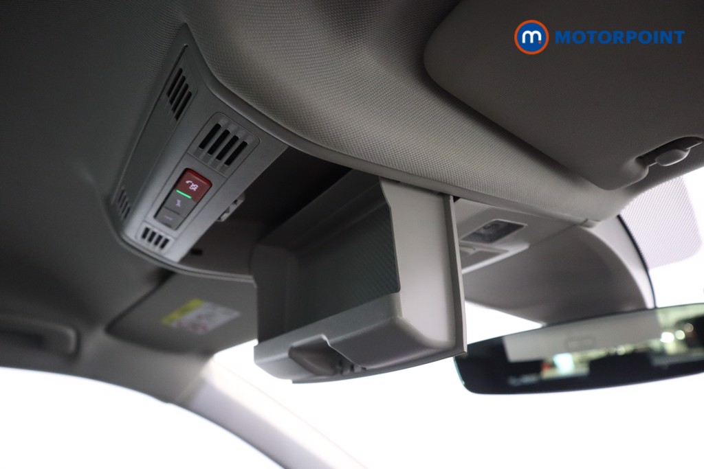 Volkswagen Tiguan Life Automatic Petrol SUV - Stock Number (1558591) - 24th supplementary image