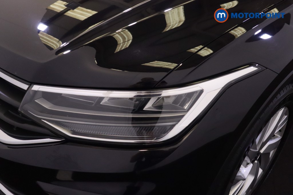 Volkswagen Tiguan Life Automatic Petrol SUV - Stock Number (1558591) - 40th supplementary image