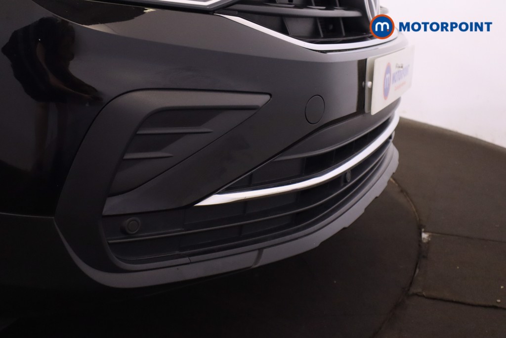 Volkswagen Tiguan Life Automatic Petrol SUV - Stock Number (1558591) - 41st supplementary image