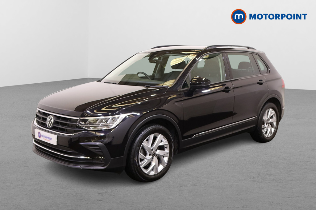 Volkswagen Tiguan Life Automatic Petrol SUV - Stock Number (1558591) - Passenger side front corner