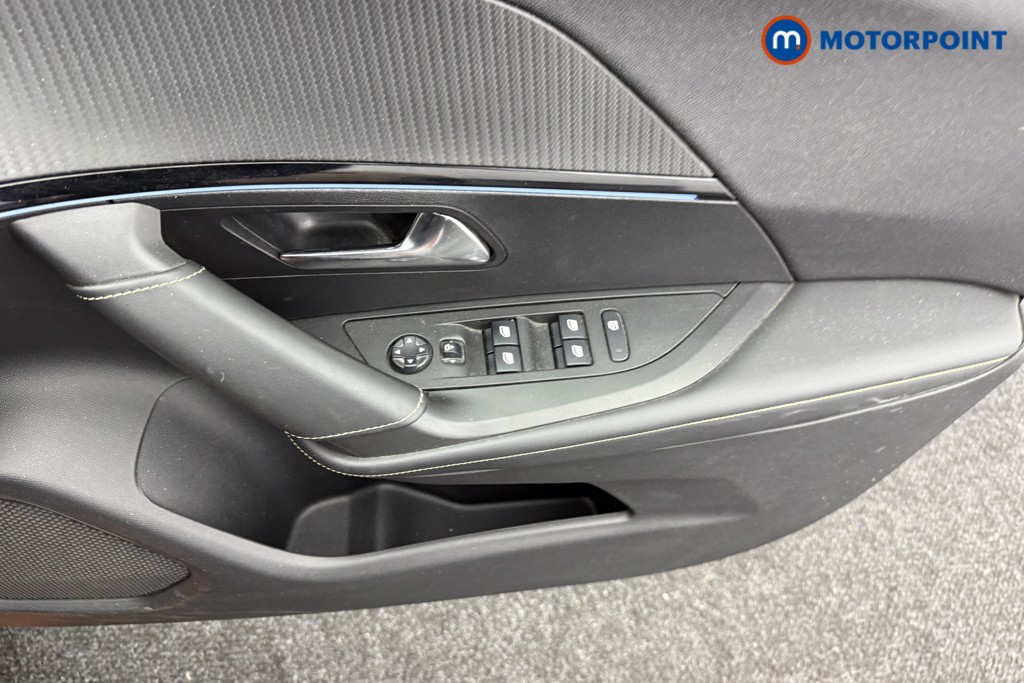 Peugeot 2008 Gt Premium Manual Petrol SUV - Stock Number (1558656) - 15th supplementary image
