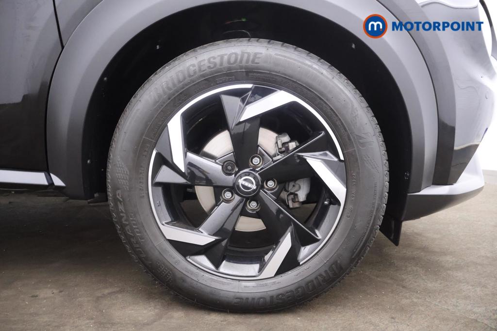 Nissan Juke N-Connecta Automatic Petrol SUV - Stock Number (1558912) - 11th supplementary image