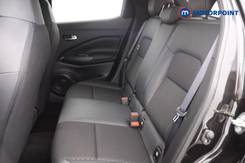 Nissan Juke N-Connecta Automatic Petrol SUV - Stock Number (1558912) - 18th supplementary image