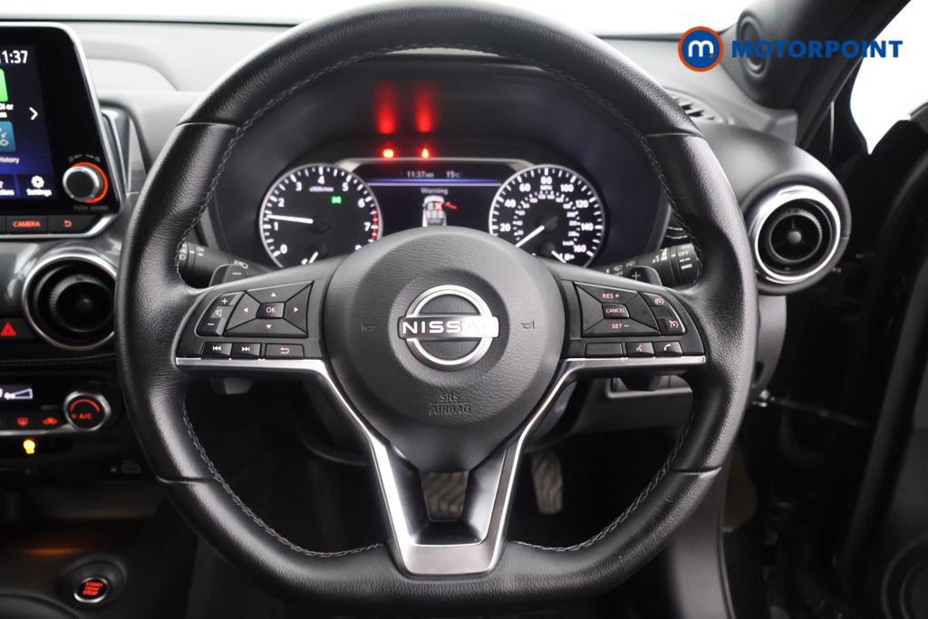 Nissan Juke N-Connecta Automatic Petrol SUV - Stock Number (1558912) - 1st supplementary image