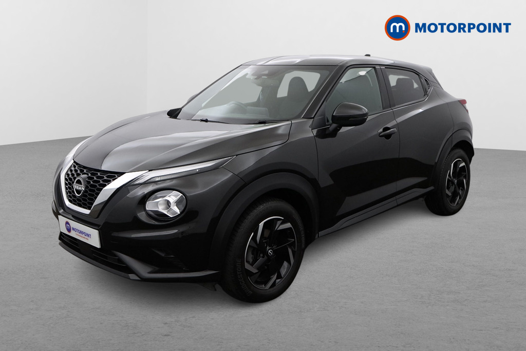 Nissan Juke N-Connecta Automatic Petrol SUV - Stock Number (1558912) - Passenger side front corner