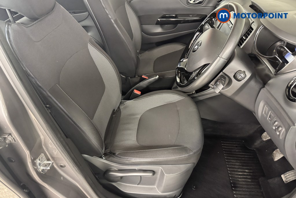 Renault Captur Dynamique Nav Manual Petrol SUV - Stock Number (1559479) - 5th supplementary image