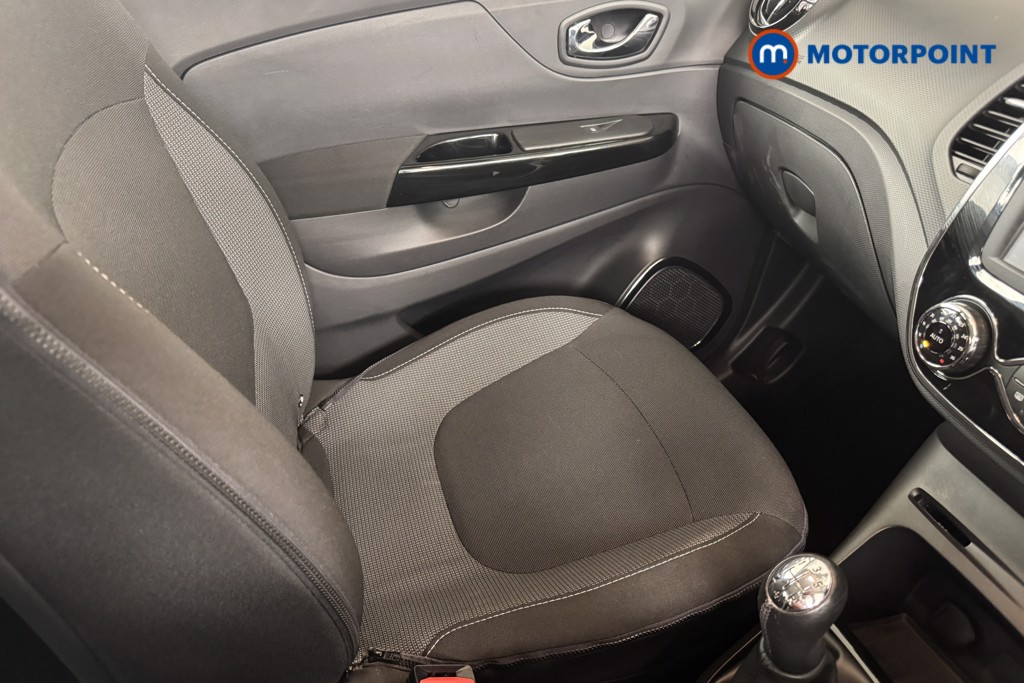 Renault Captur Dynamique Nav Manual Petrol SUV - Stock Number (1559479) - 10th supplementary image