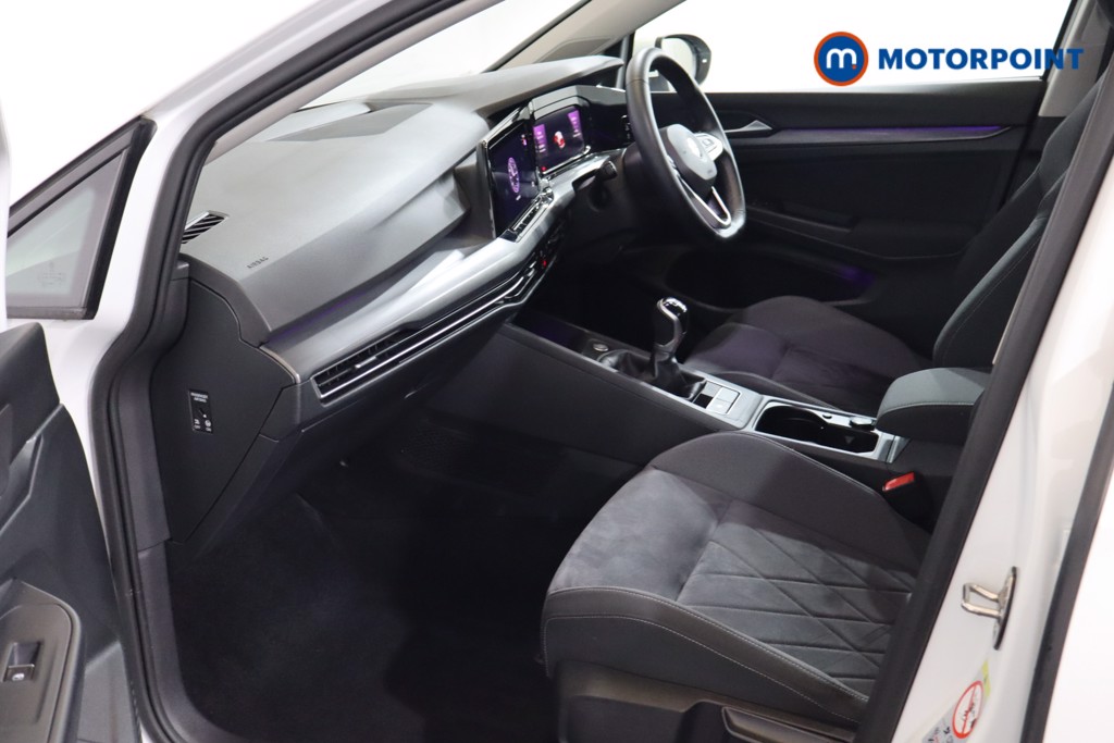 Volkswagen Golf Style Manual Petrol Hatchback - Stock Number (1559501) - 10th supplementary image