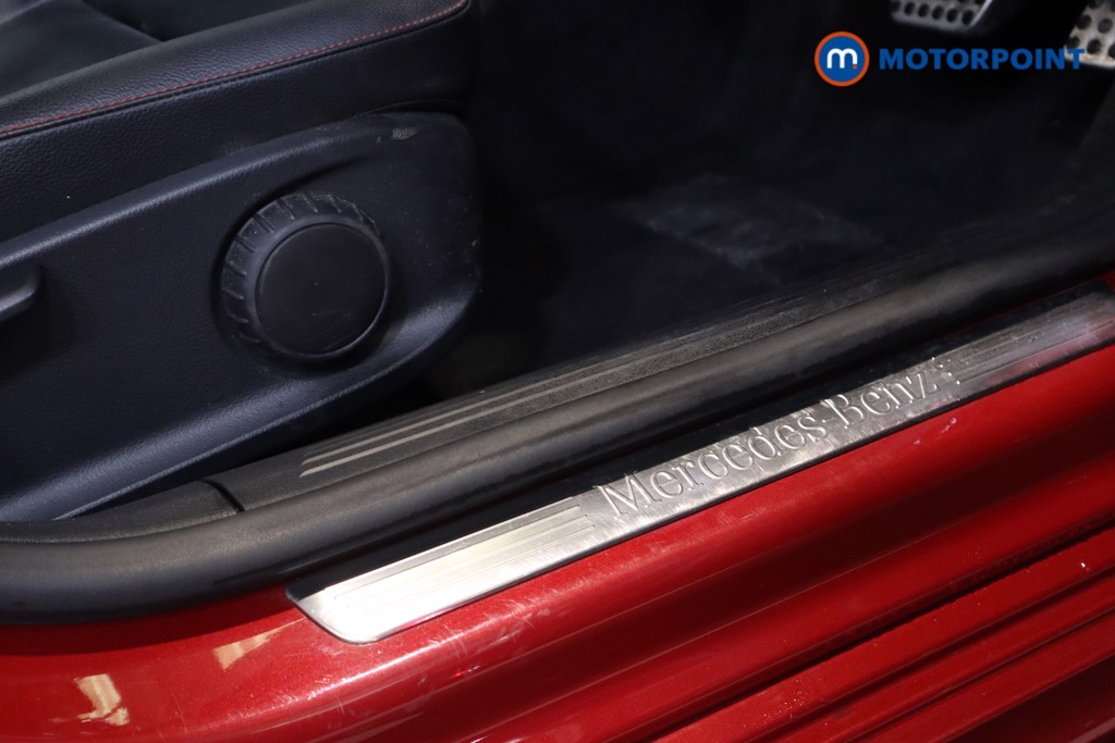 Mercedes-Benz A Class Amg Line Automatic Petrol Plug-In Hybrid Saloon - Stock Number (1559503) - 6th supplementary image