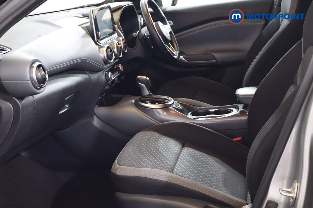 Nissan Juke N-Connecta Manual Petrol SUV - Stock Number (1559544) - 10th supplementary image