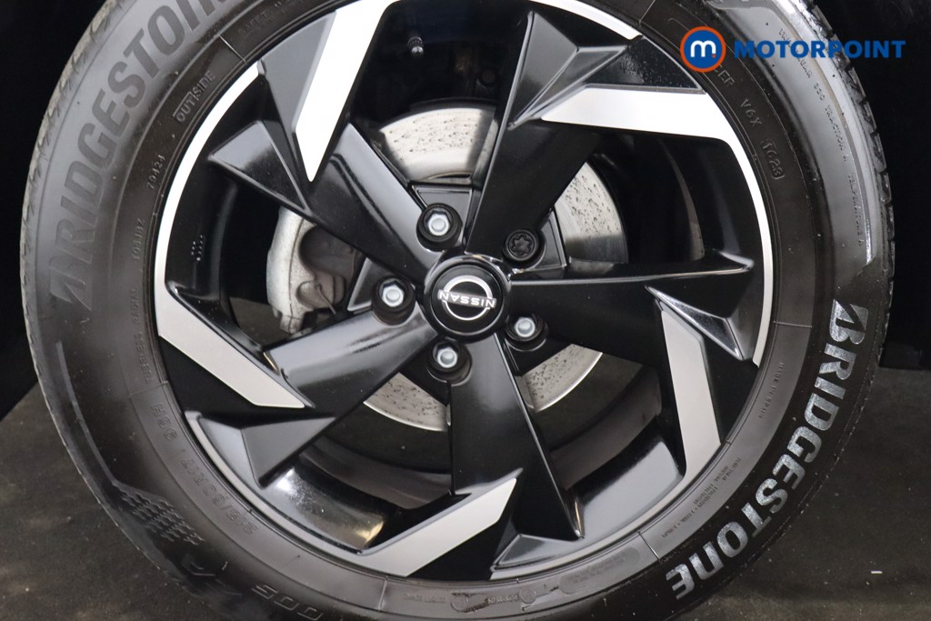 Nissan Juke N-Connecta Manual Petrol SUV - Stock Number (1559544) - 18th supplementary image