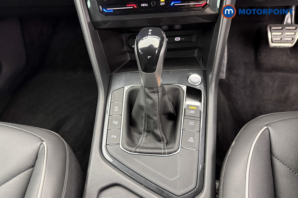 Volkswagen Tiguan R-Line Edition Automatic Petrol SUV - Stock Number (1559699) - 13th supplementary image