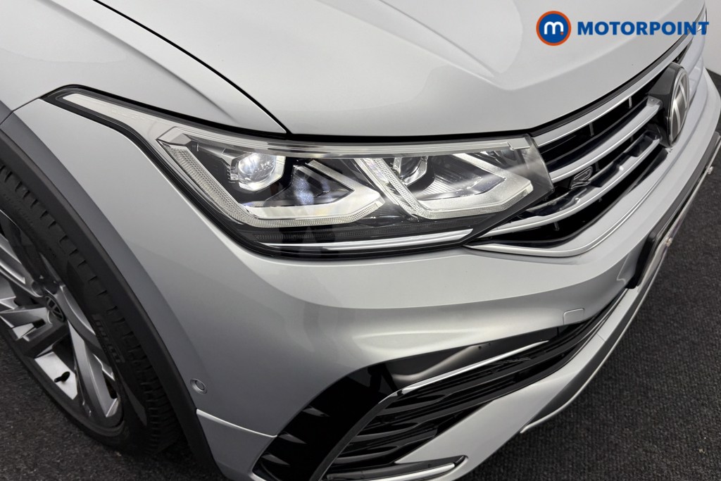 Volkswagen Tiguan R-Line Edition Automatic Petrol SUV - Stock Number (1559699) - 30th supplementary image