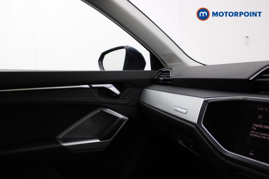 Audi Q3 Sport Manual Petrol SUV - Stock Number (1559735) - 9th supplementary image