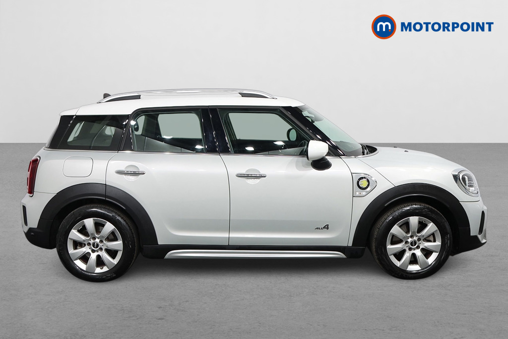 Mini Countryman Cooper S E Classic Automatic Petrol Plug-In Hybrid SUV - Stock Number (1559759) - Drivers side